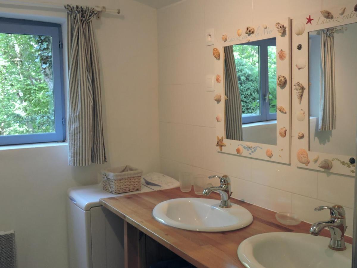 לינה וארוחת בוקר קסטרה Domaine Le Castelet מראה חיצוני תמונה